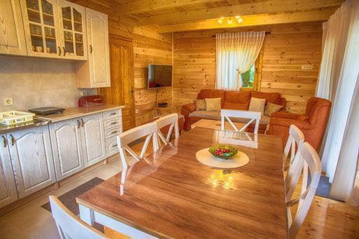 Guest House Mickovic Žabljak Esterno foto