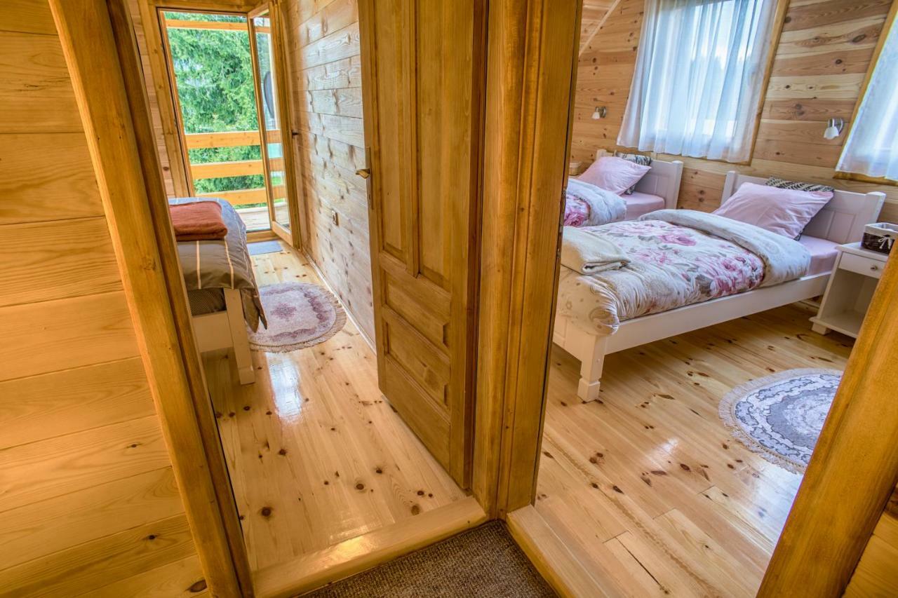 Guest House Mickovic Žabljak Esterno foto